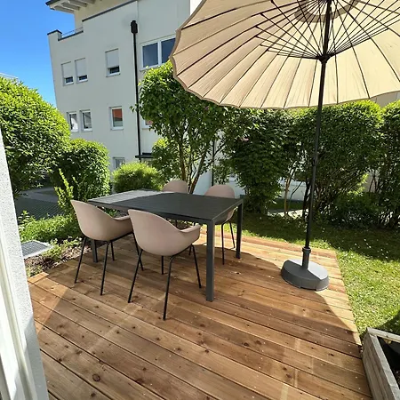 شقة Stylisches 2-raum-apartment - In Center Parc Naehe