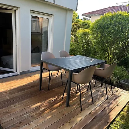 Stylisches 2-raum-apartment - In Center Parc Naehe شقة *